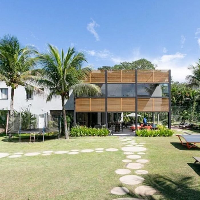 a8a29db8-7e3e-4885-8130-efaae379cccd