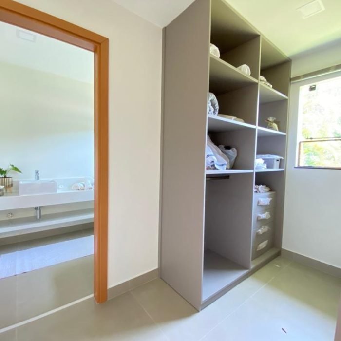 c40873eb-ee51-4096-94f9-cc74e2589866