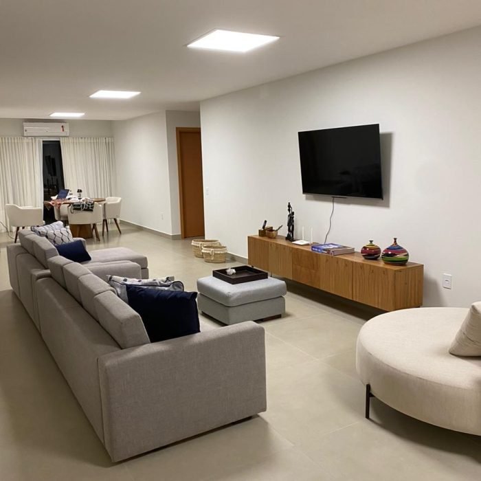 d7b49674-9940-4cca-8966-329d0a343c61