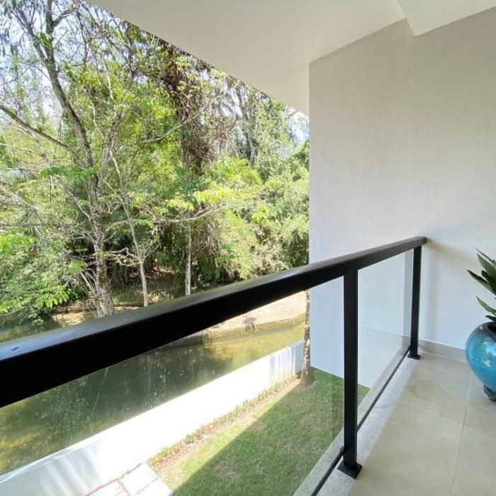 ea3d942a-440e-4c57-8b79-aa5526ff28a4