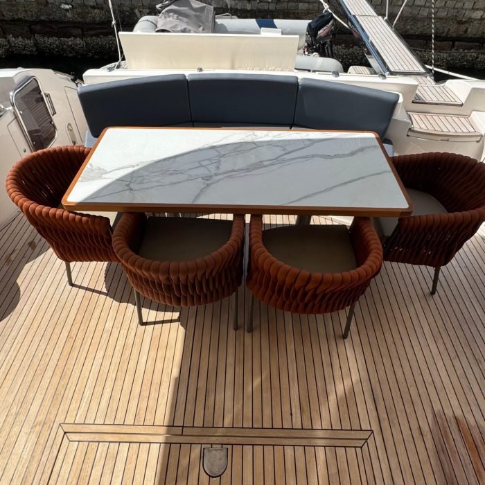 f503df7f-4c71-4ab5-a666-2576c4b712ba